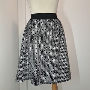 3 FOR 12 SALE JOE Benbasset Geometric Print Skirt Size Medium Elastic Waist